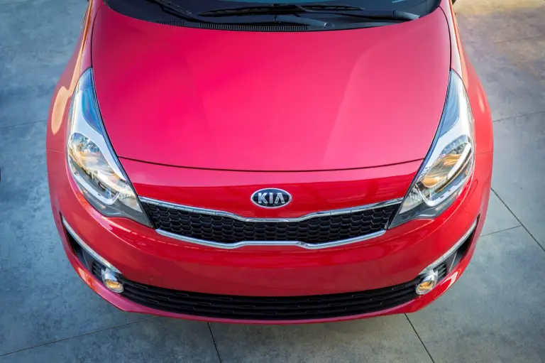 Kia Rio e Rio 5 porte MY 2017 - 4