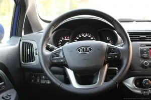 KIA Rio ECOdynamics - Test Drive - 2012 - 33