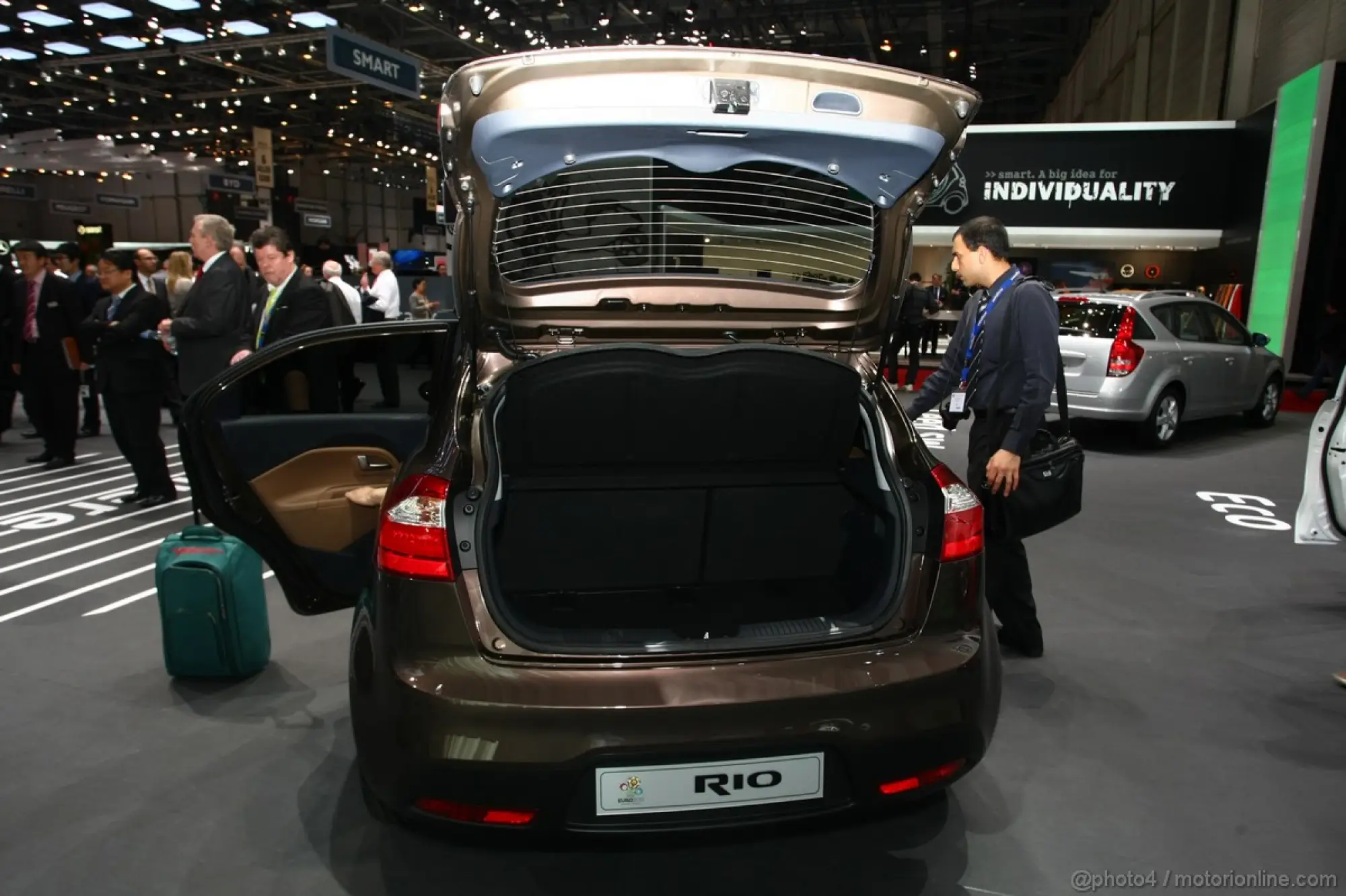 Kia Rio Ginevra 2011 - 7