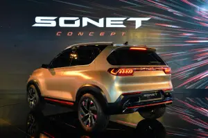 Kia Sonet 2020 - le prime foto della concept - 6