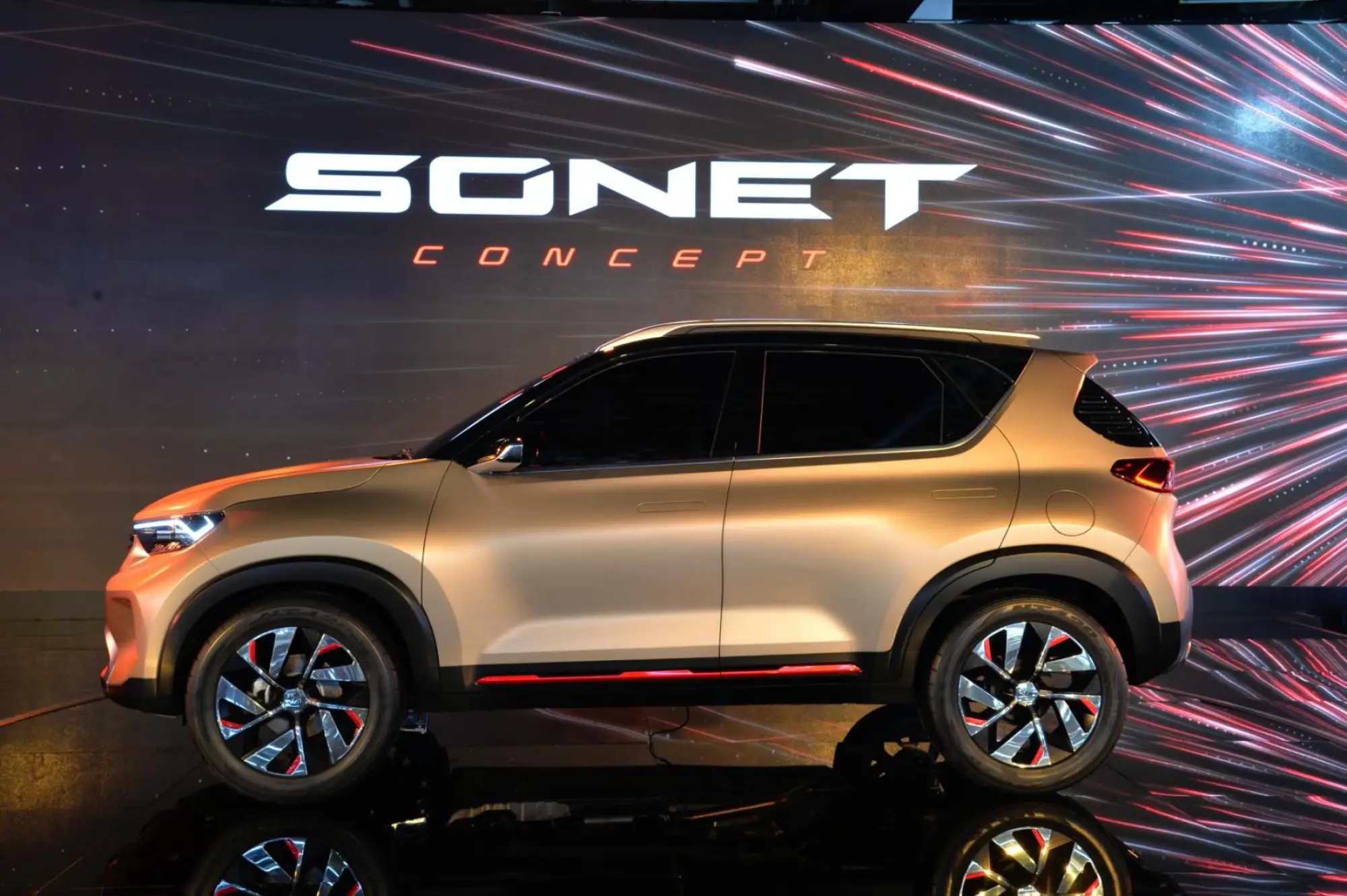 Kia Sonet 2020 - le prime foto della concept - 7