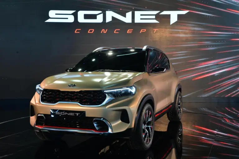 Kia Sonet 2020 - le prime foto della concept - 9