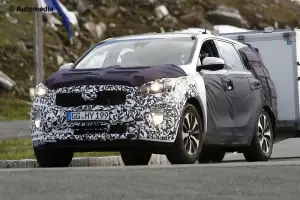 Kia Sorento 2015 - Foto spia 07/07/2014