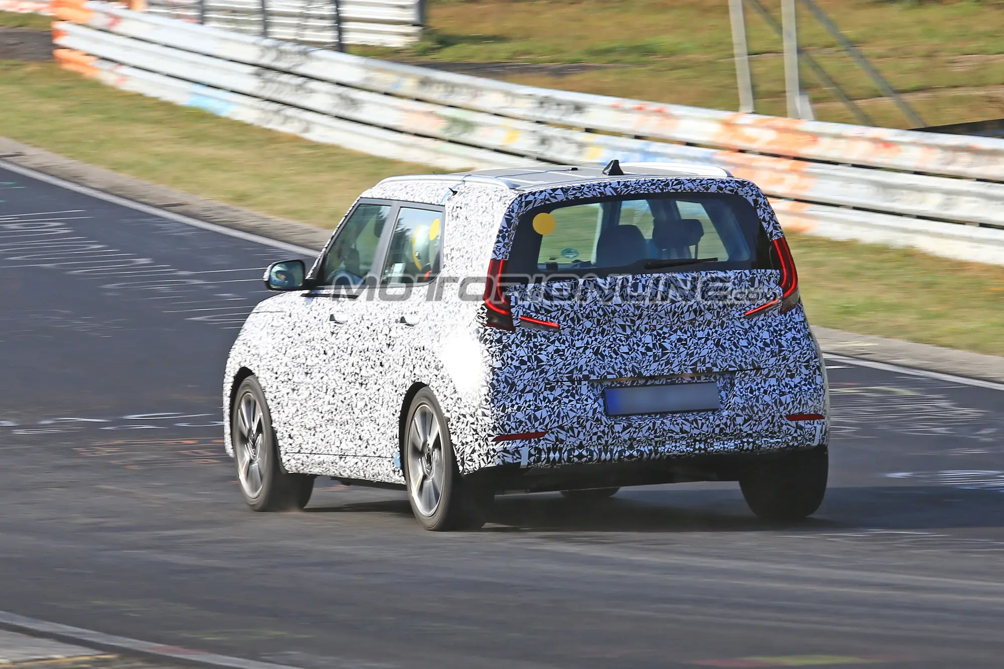 Kia Soul Electric foto spia 4 settembre 2018 - 7