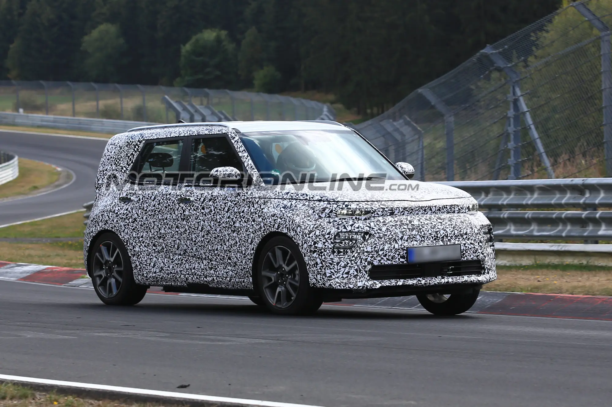 Kia Soul Electric foto spia 7 settembre 2018 - 3