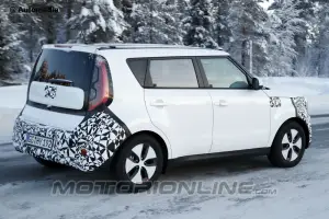 Kia Soul EV - Foto spia 20-01-2014 - 4