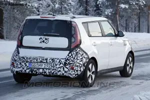 Kia Soul EV - Foto spia 20-01-2014 - 5