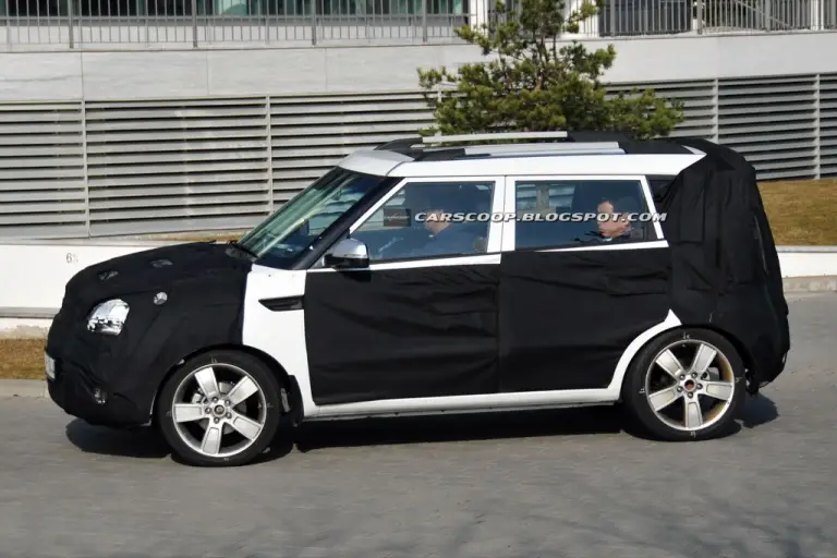 Kia Soul facelift 2012 - Foto spia 10-03-2011 - 7