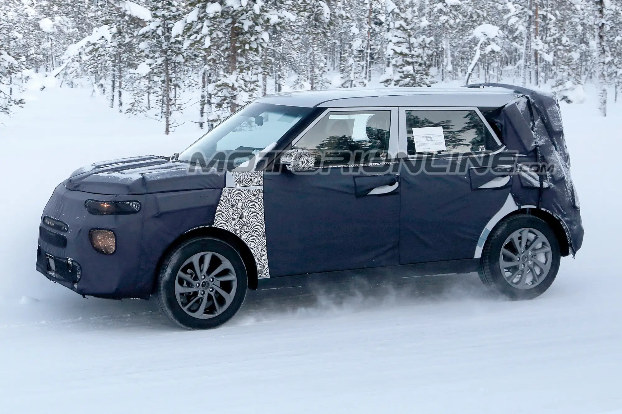 Kia Soul MY 2019 foto spia 5 gennaio 2018 - 5