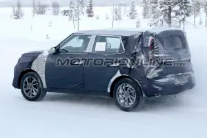 Kia Soul MY 2019 foto spia 5 gennaio 2018 - 8