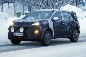 Kia Sportage 2016 - Foto spia 30-01-2015