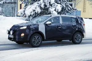 Kia Sportage 2016 - Foto spia 30-01-2015 - 4