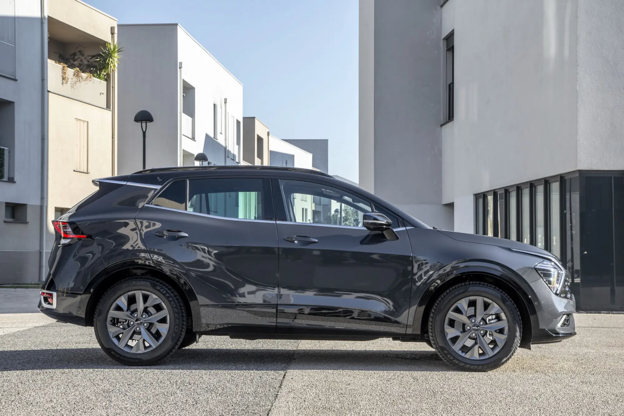 Kia Sportage 2022 - Foto Italia - 13