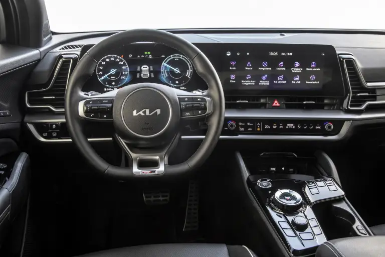 Kia Sportage 2022 - Foto Italia - 22
