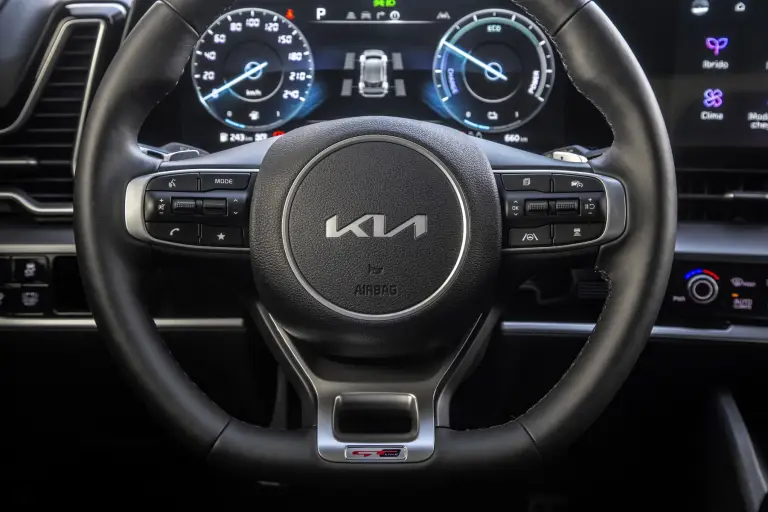 Kia Sportage 2022 - Foto Italia - 21