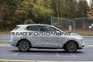Kia Sportage 2022 - prime foto spia 