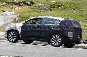 Kia Sportage MY 2016 - Foto spia 30-06-2015