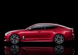 Kia Stinger GT - nuova galleria