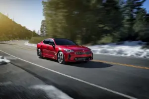 Kia Stinger GT - nuova galleria - 22