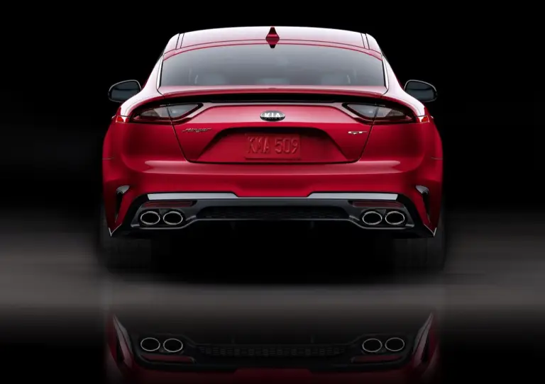 Kia Stinger GT - nuova galleria - 27