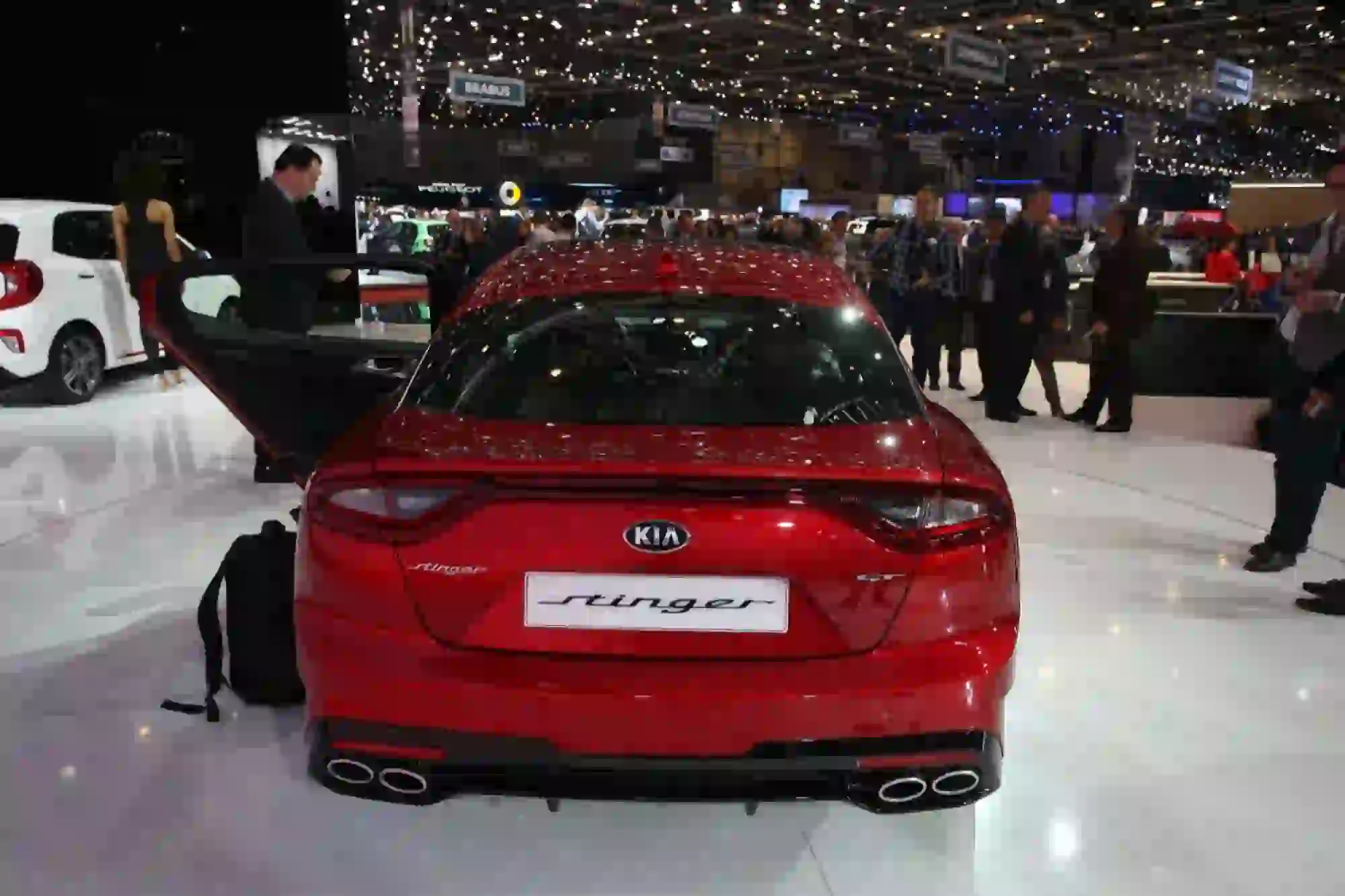 KIA Stinger - Salone di Ginevra 2017 - 6