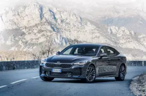 Kia Stinger - Test drive versione GT Line Diesel