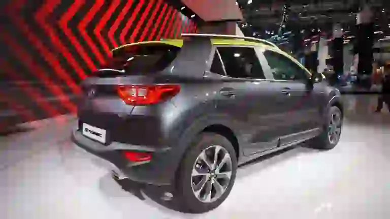 Kia Stonic Foto Live - Salone di Francoforte 2017 - 1