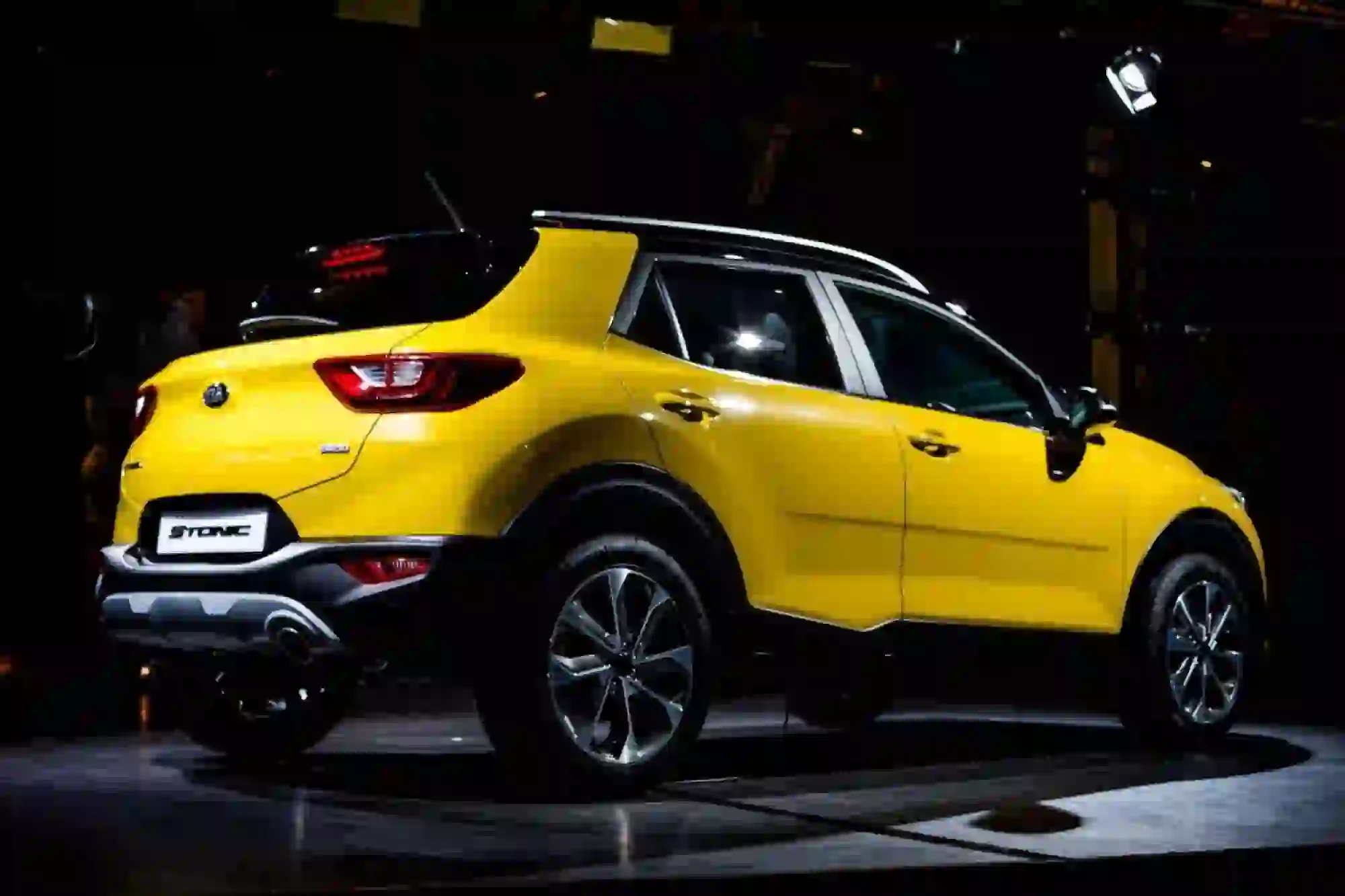 KIA Stonic - Foto live - 3