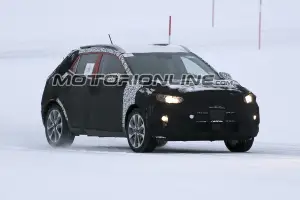 Kia Stonic foto spia 15 Marzo 2017