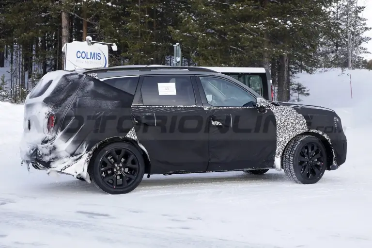 Kia Telluride 2023 - Foto Spia 23-02-2022 - 2