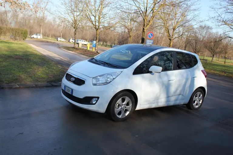 KIA Venga - Prova su strada - 2012 - 36