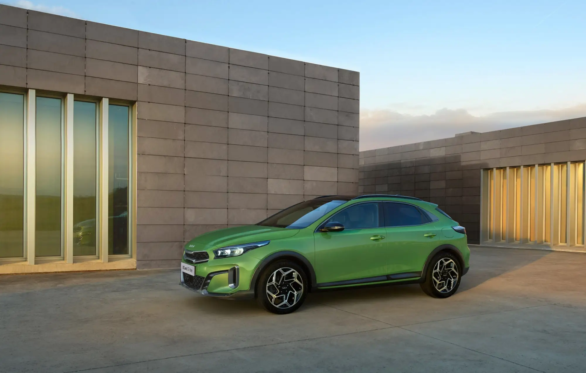 Kia XCeed 2023 - 1