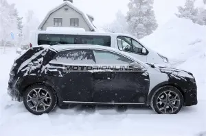 Kia XCeed - Foto spia 1-2-2019