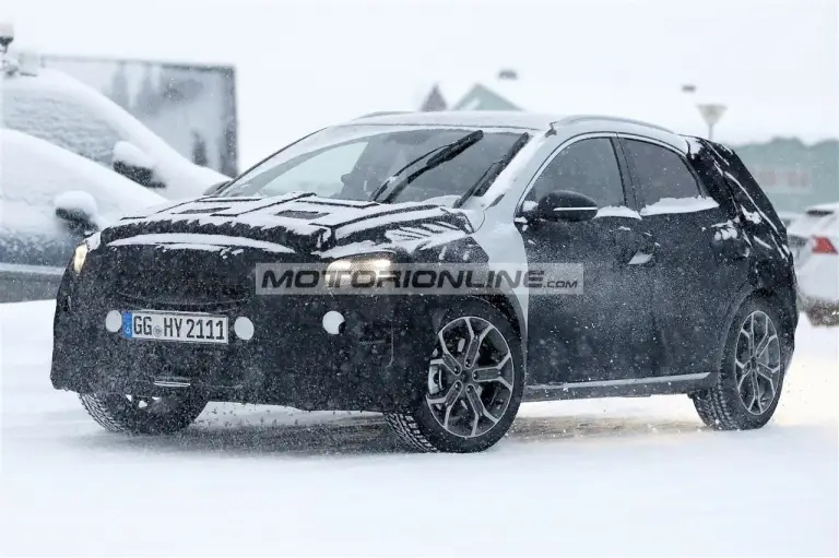 Kia XCeed - Foto spia 1-2-2019 - 3