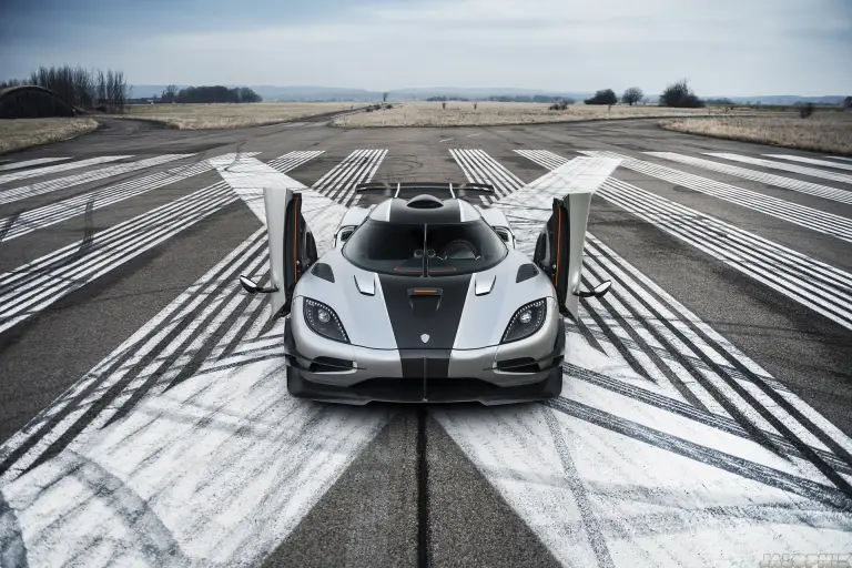 Koenigsegg Agera One:1 - 2