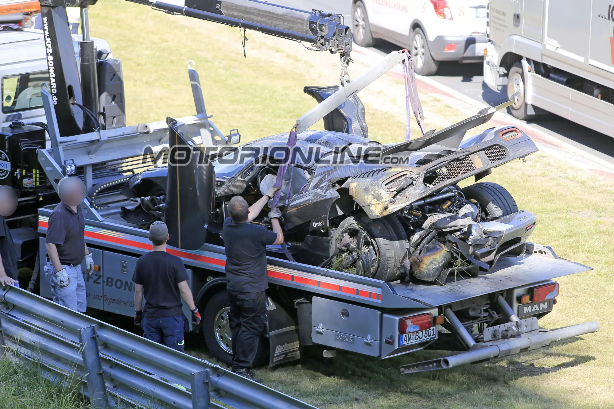 Koenigsegg One:1 - incidente al Nordschleife - 13