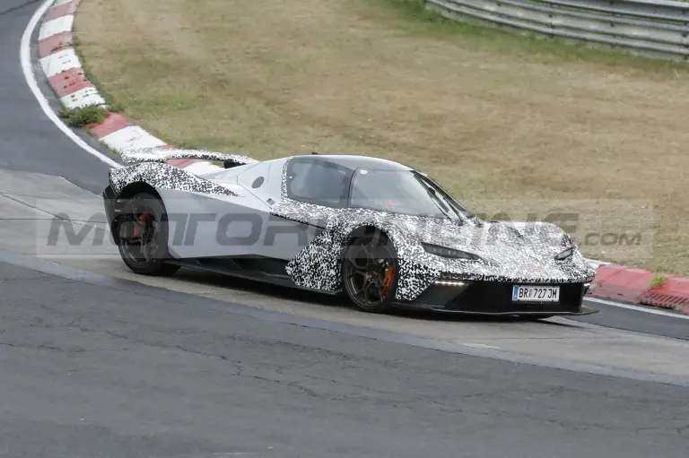 KTM X-Bow GTX Road Version - Foto Spia 18-08-2022 - 6