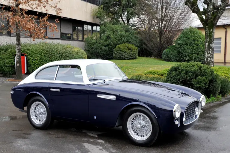 La rinascita di una Ferrari 225E - 6