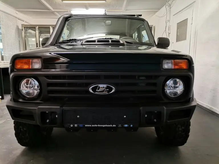 Lada Niva Legend 50 Anniversary - Foto ufficiali - 6