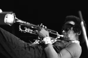 Lambo Ferrari e Miles Davis