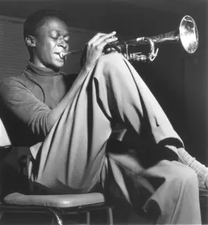 Lambo Ferrari e Miles Davis