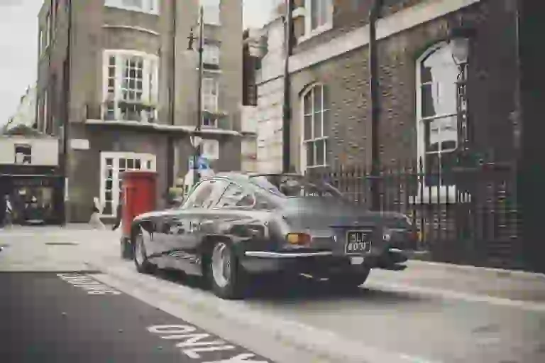 Lamborghini 400 GT 2 2  Beatles tour - Foto - 10