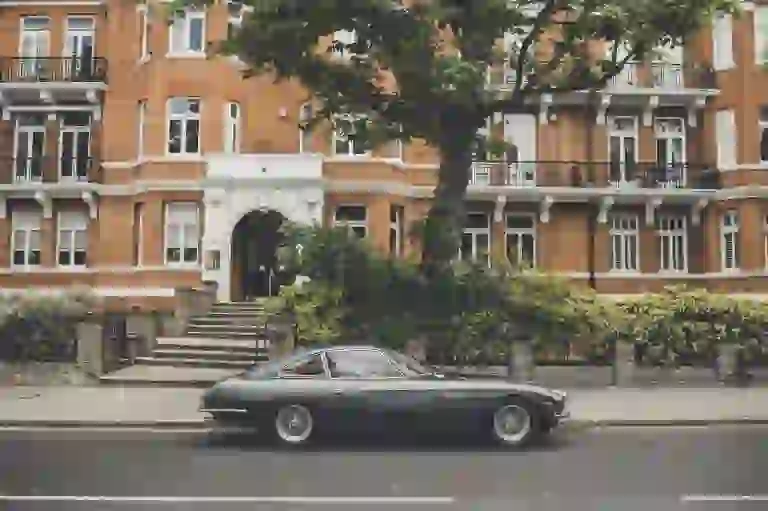 Lamborghini 400 GT 2 2  Beatles tour - Foto - 4