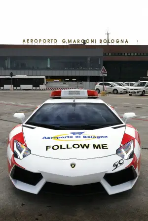 Lamborghini Aventador - Aeroporto di Bologna