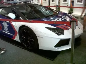Lamborghini Aventador e Gallardo - Polizia Indonesia 