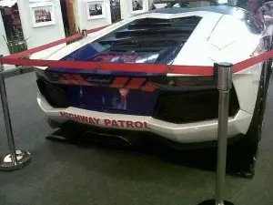 Lamborghini Aventador e Gallardo - Polizia Indonesia 