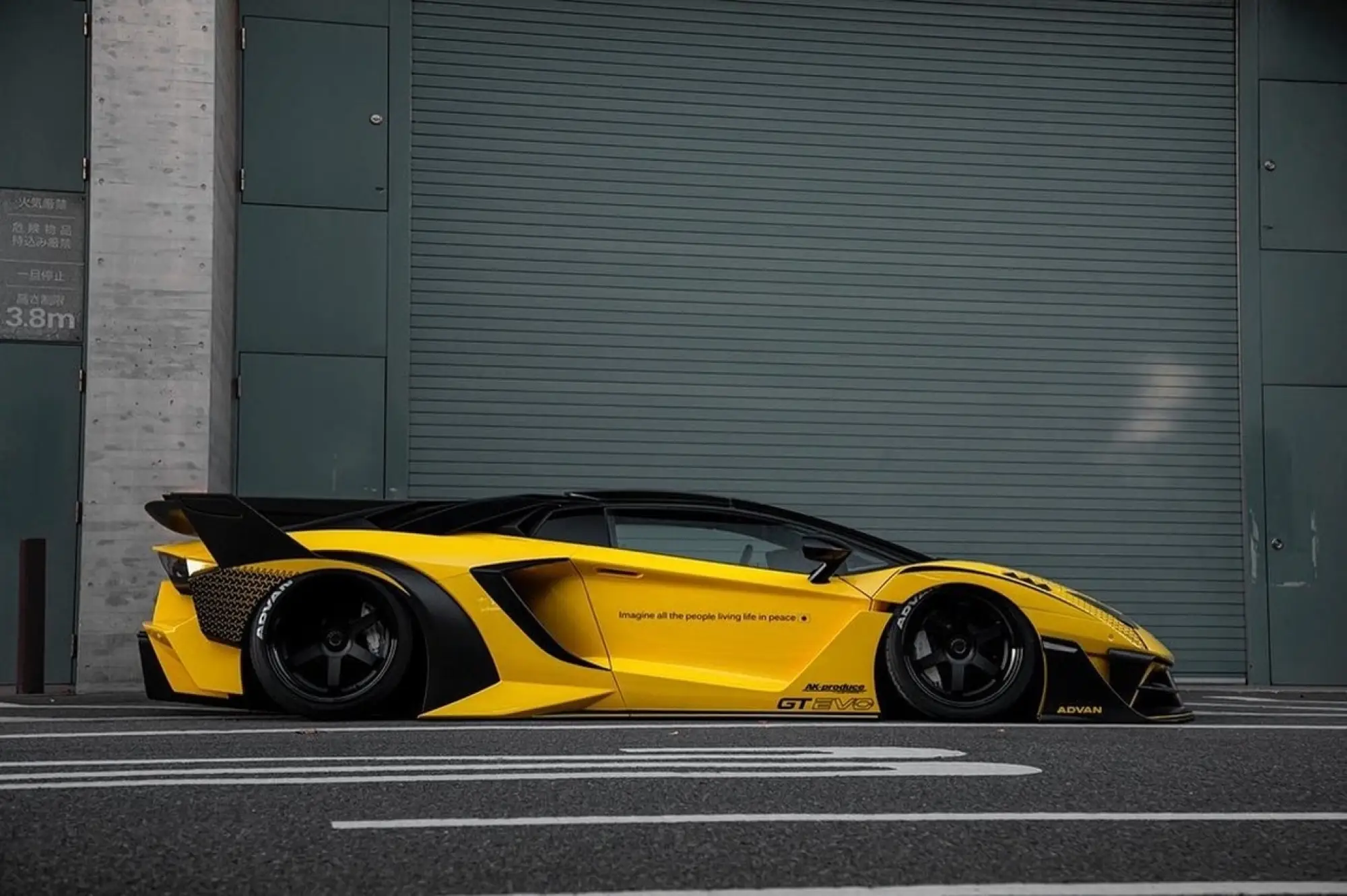 Lamborghini Aventador GT EVO by Liberty Walk - Foto - 1