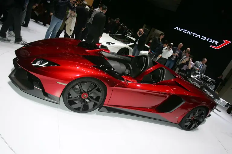 Lamborghini Aventador J - Salone di Ginevra 2012 - 8