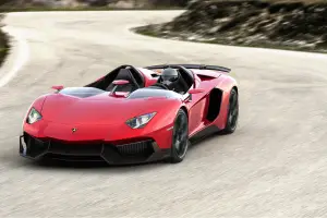 Lamborghini Aventador J - 1