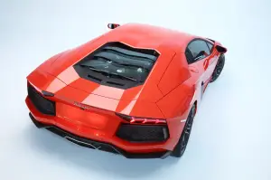 Lamborghini Aventador LP 700-4 foto ufficiali da Ginevra 2011